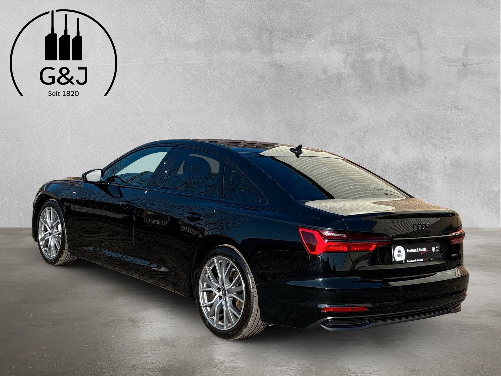 Fahrzeugabbildung Audi A6 Limo 50 TFSIe quattro S-Line AHK Ambiente