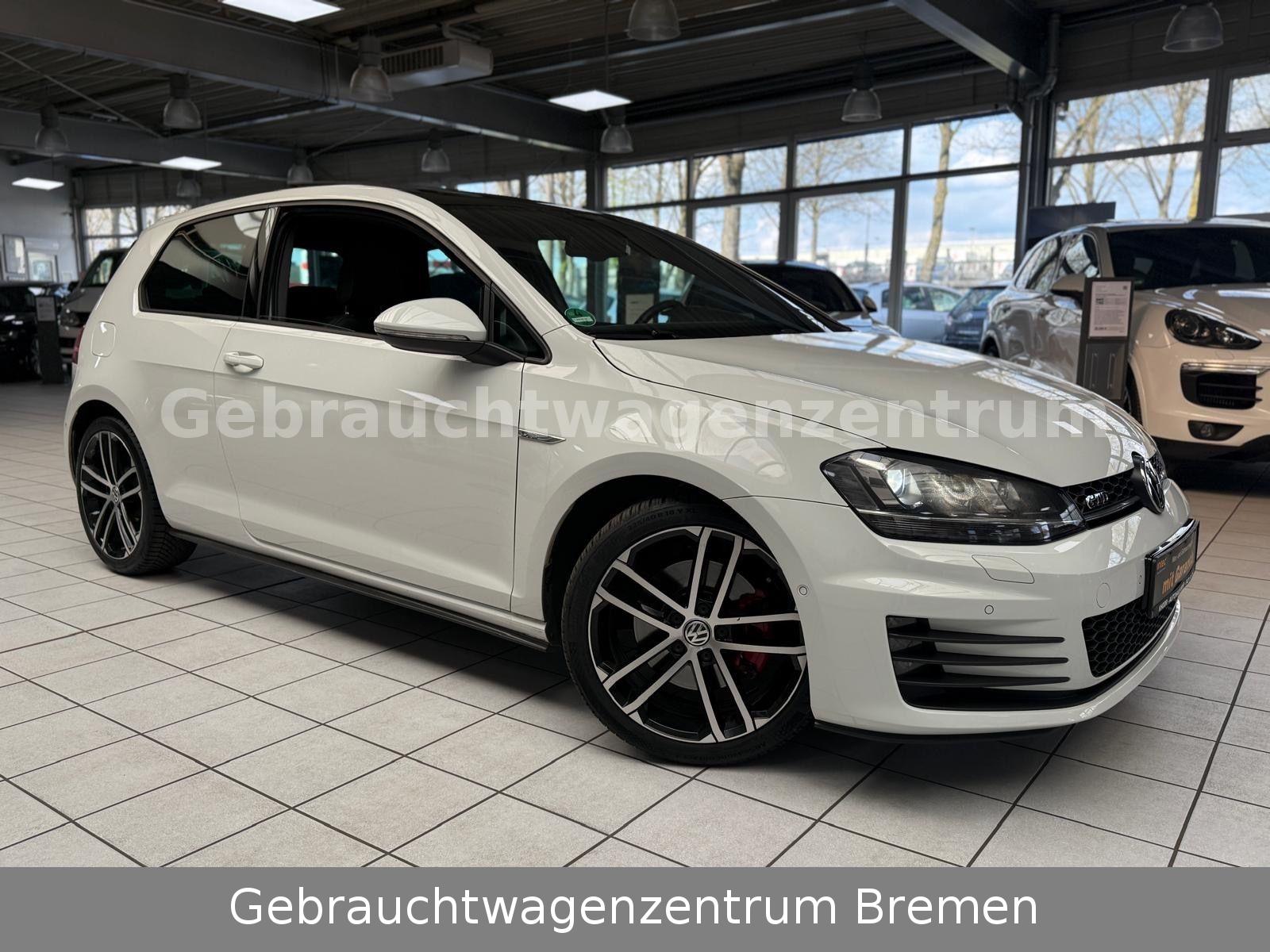 Volkswagen Golf VII 2.0TDI Lim. GTD BMT*Automatik*Panorama*