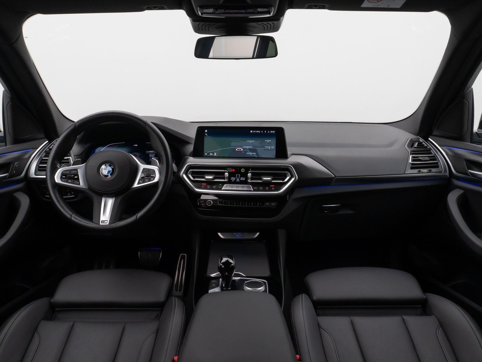 Fahrzeugabbildung BMW X3 xD20d M Sport Kamera DAB HiFi AHK Komfort 19"