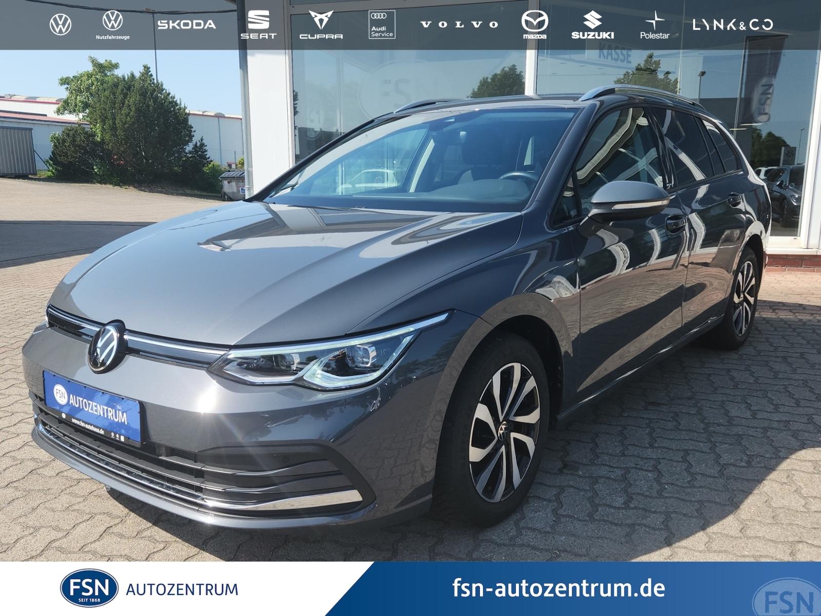 Volkswagen Golf VIII 1.0 TSI Matrix AHK Navi Clima