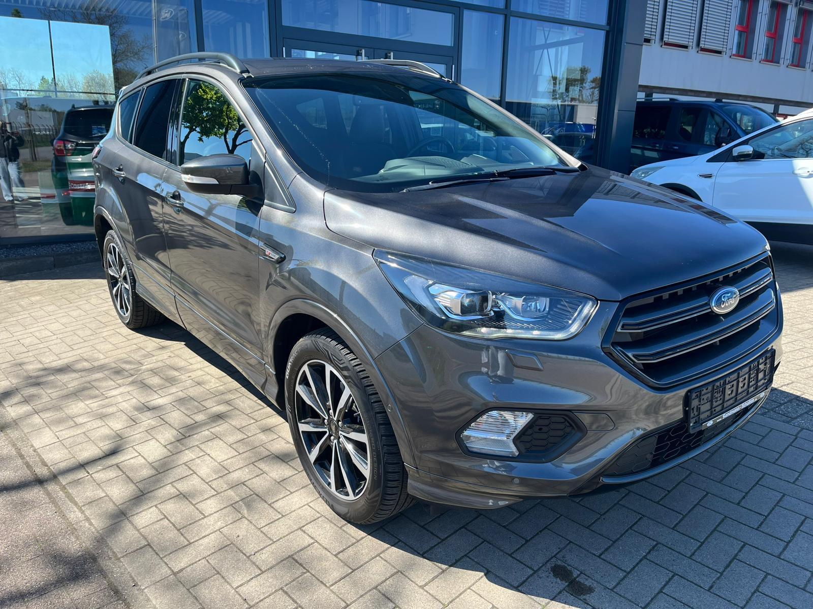 Ford Kuga ST-Line AHK el.Klappe Xenon