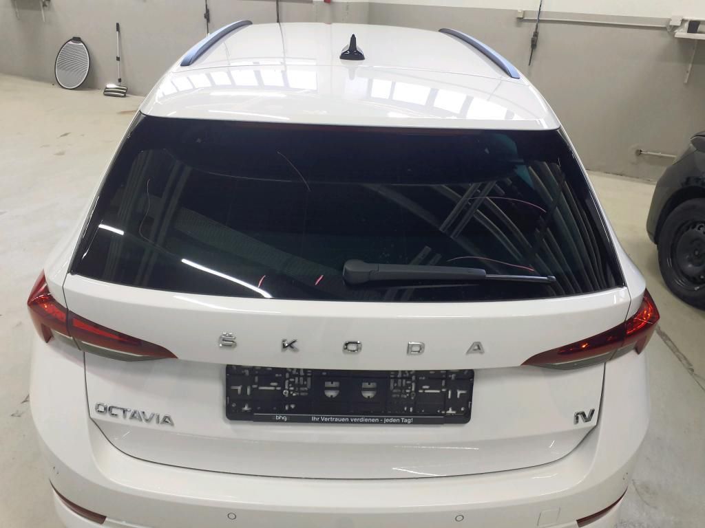 Skoda Octavia Combi Ambition 1.4 TSI iV DSG AHK*PDC*SH
