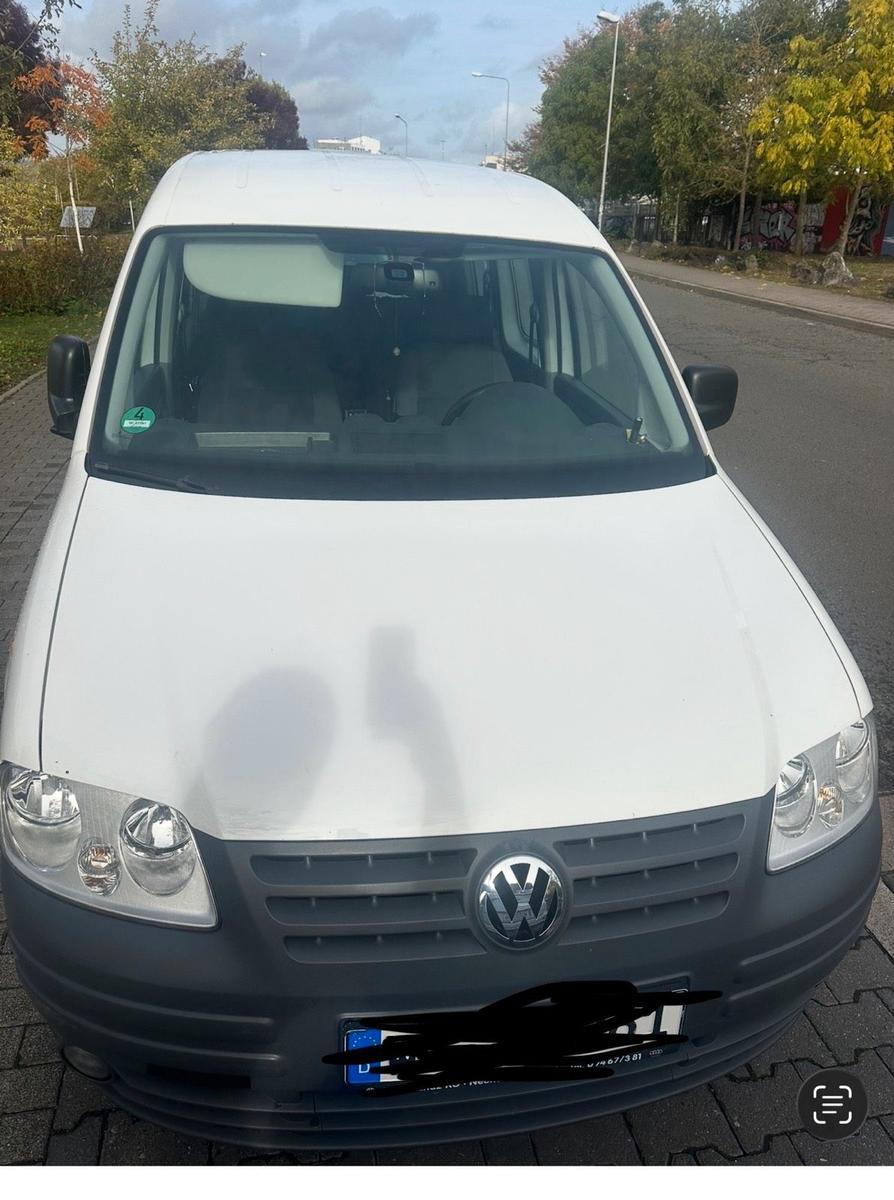 Volkswagen Caddy 2010 — interior