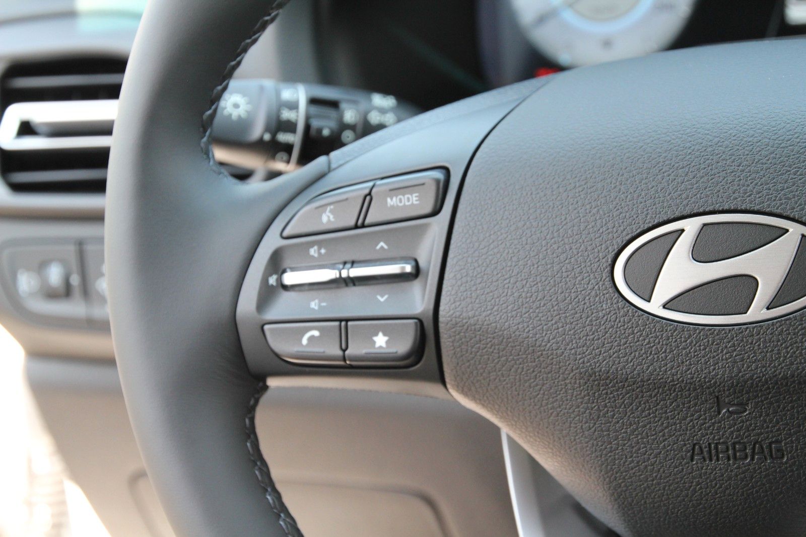 Fahrzeugabbildung Hyundai i30 1.5 DPI GO!
