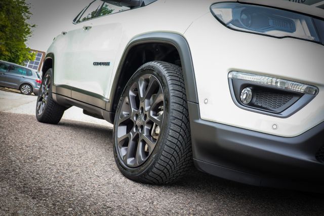Fahrzeugabbildung Jeep Compass 1.3 T-GDI PHEV 4xe Auto S Leder Nav Pano