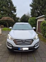 Hyundai SANTA FE 2.2 CRDi Premium 4WD Automatik Premium - Hyundai SANTA FE in Düsseldorf