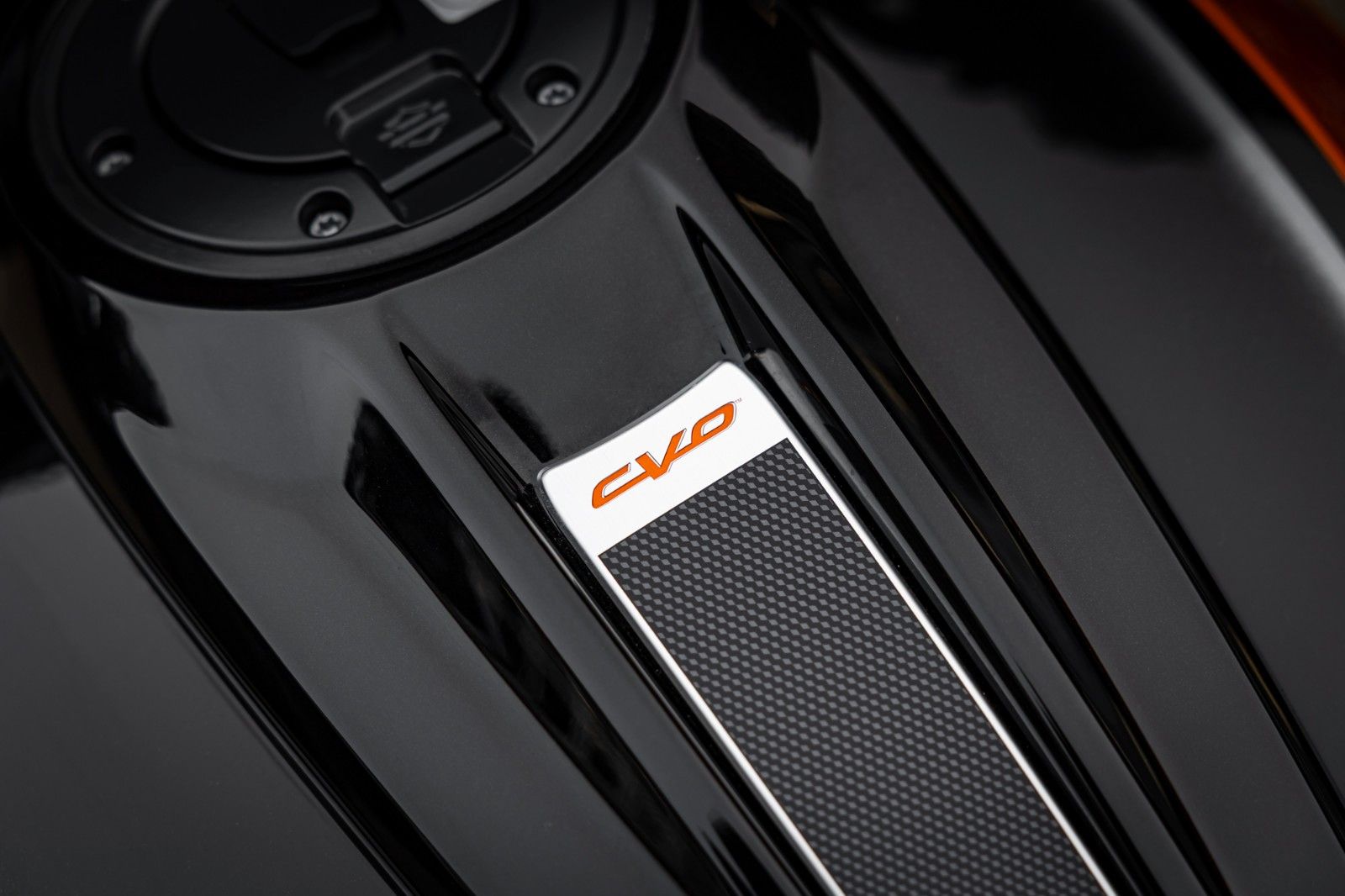 Fahrzeugabbildung Harley-Davidson CVO Street Glide  FLHXSE 121 cui - Jekill -