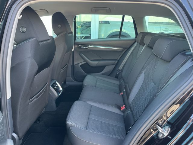 Octavia Combi First Edition 2.0 TDI DSG *ACC*NAV