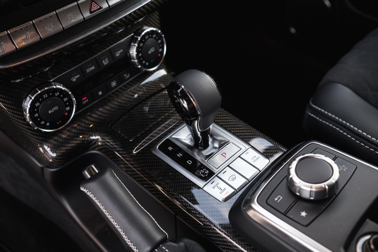 Fahrzeugabbildung Mercedes-Benz G 500 Modell Station  4x4²-Standheizung-ESP-SSD
