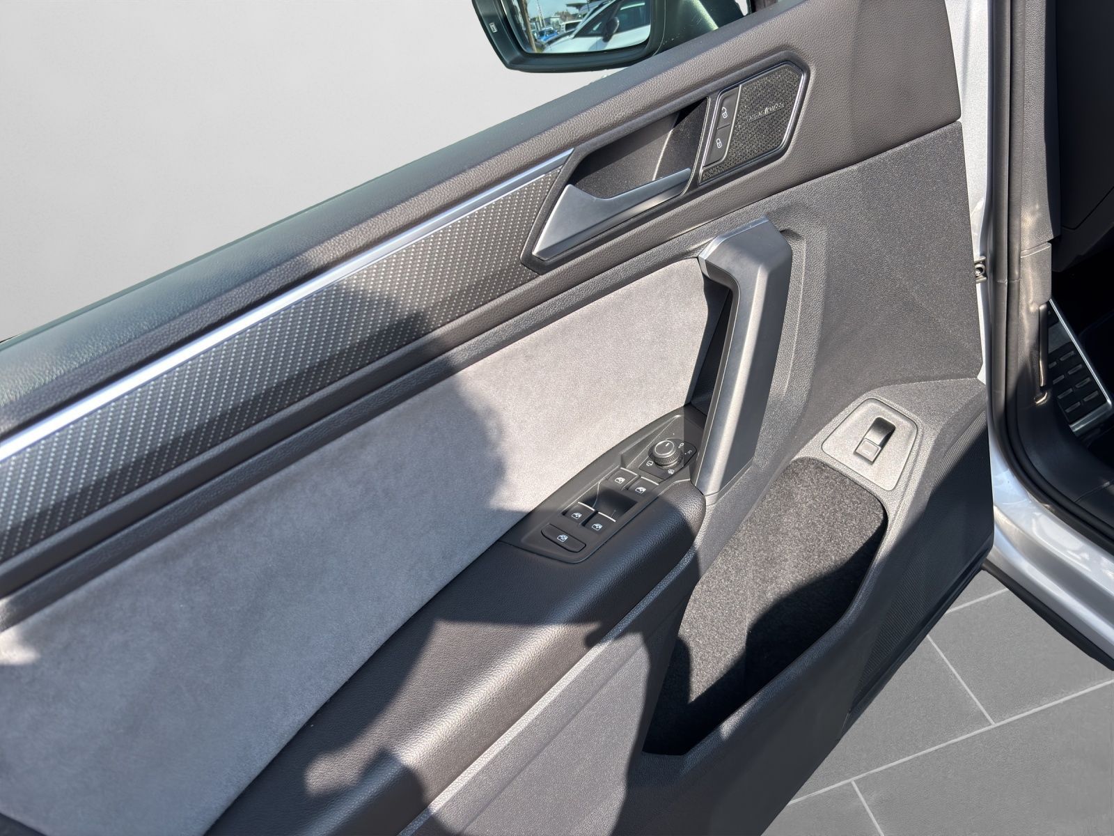 Volkswagen Tiguan - Bild 14