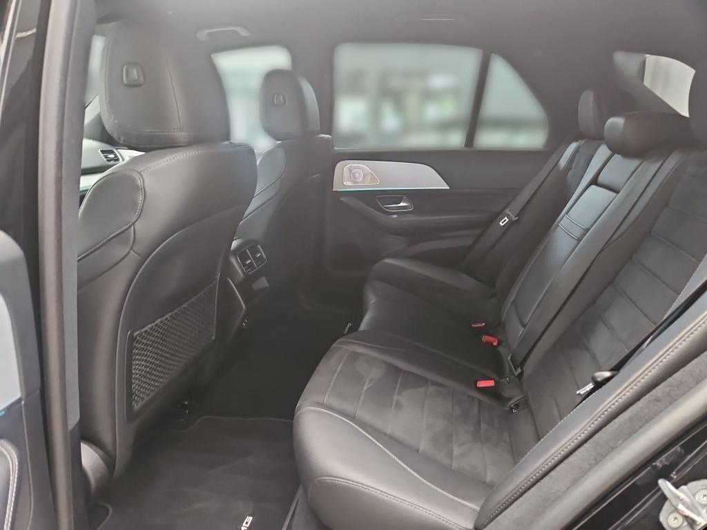 Fahrzeugabbildung Mercedes-Benz GLE 300 d 4M AMG Airmatic ACC Memo LED SHZ Sport