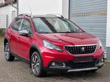 Peugeot 2008 1.2 Allure*SHZ*Klima*Navi*PDC - Peugeot Gebrauchtwagen in Berlin