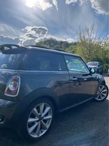 MINI Cooper S - MINI Cooper S aus 2010