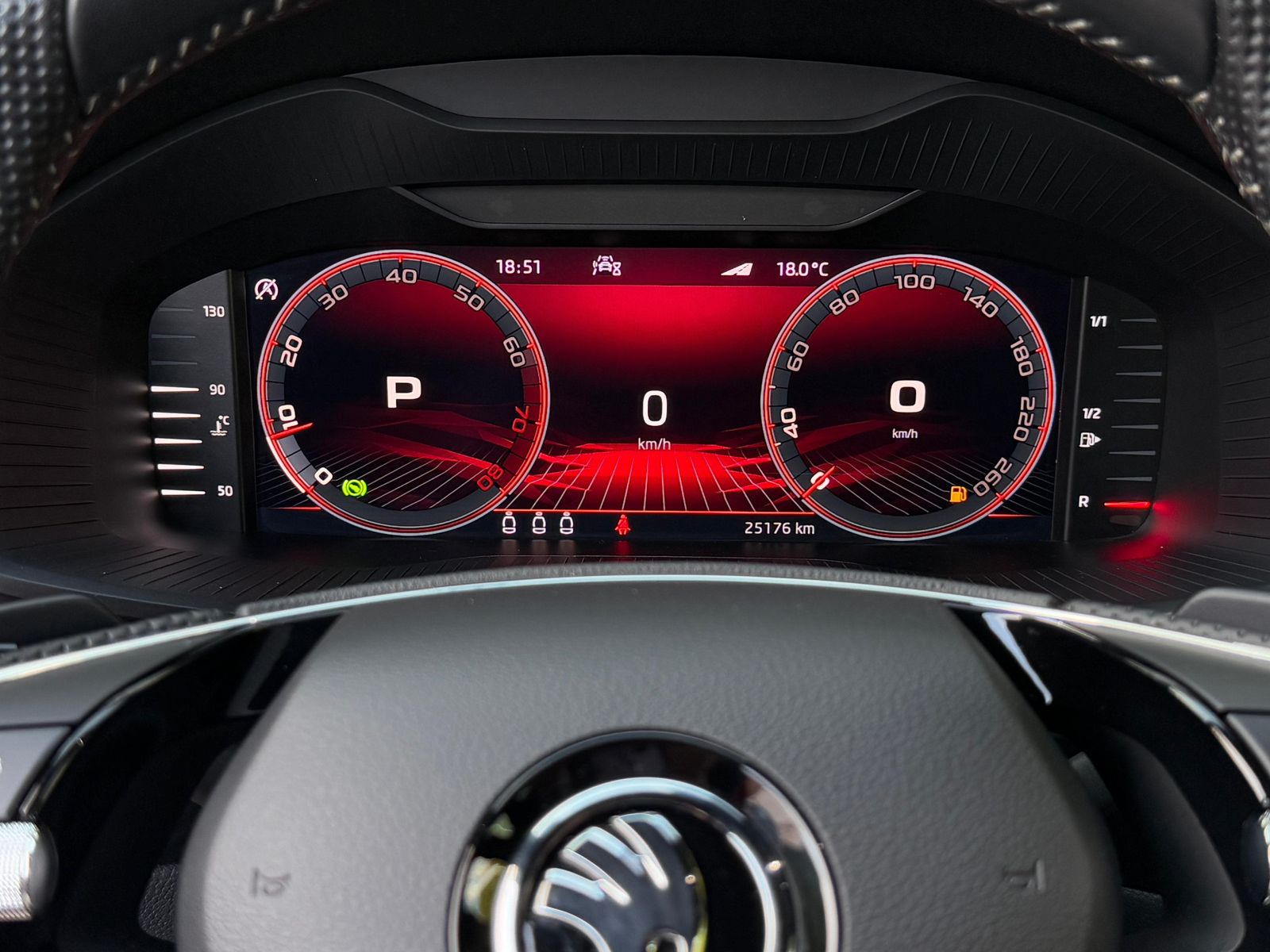 Fahrzeugabbildung SKODA Kodiaq 2.0 TSI 4x4 DSG Sportline MATRIX+SHZ+KAM+