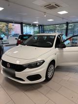 Fiat Tipo 2018 Liemousine - Fiat Tipo Gebrauchtwagen in Hamburg