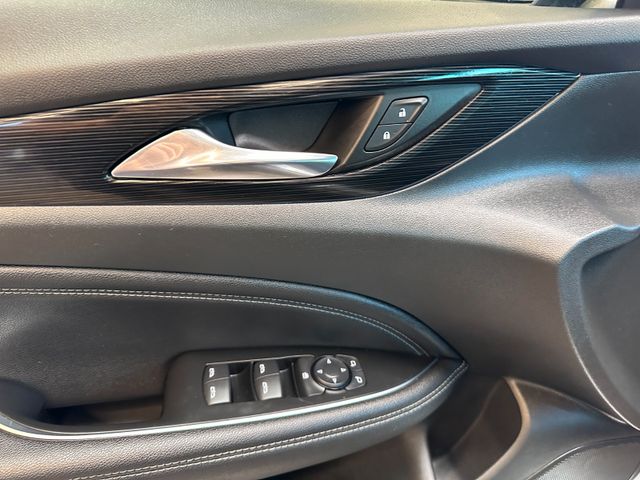 Opel Insignia*LKHZ*2-ZONEN*CARPLAY*TEMPO*PDC*LED