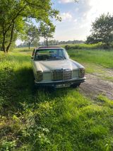 Mercedes-Benz W114 280E | LPG | Automatik | Vollrestauriert - Mercedes-Benz aus 1972