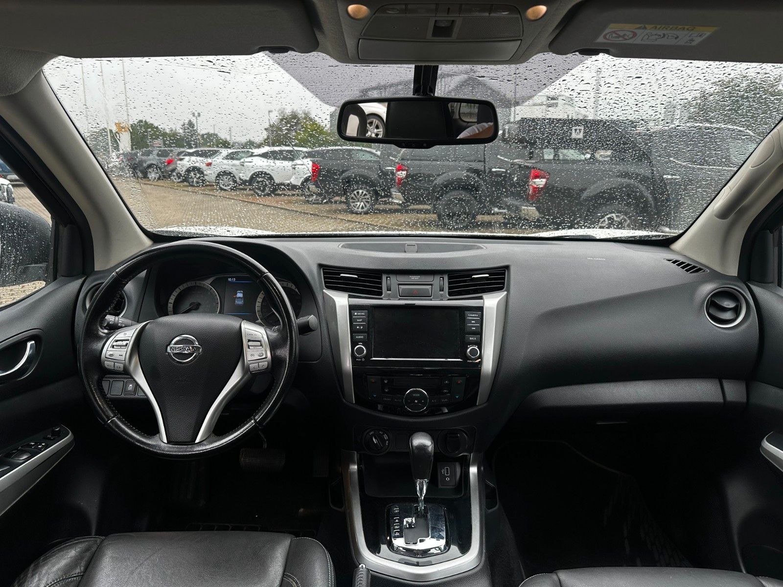 Fahrzeugabbildung Nissan Navara NP300 Acenta King Cab 4x4