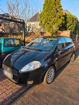 Fiat Grande Punto 1,4l gepflegt schwarz - Fiat Grande Punto in Duisburg