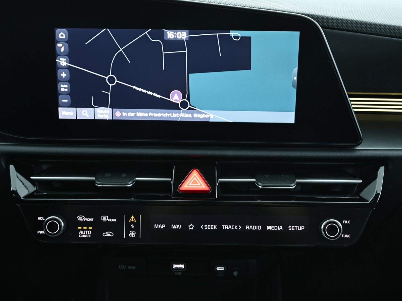Kia Niro EV 64,8kWh Inspira.  PANO|HUD|360°|WP