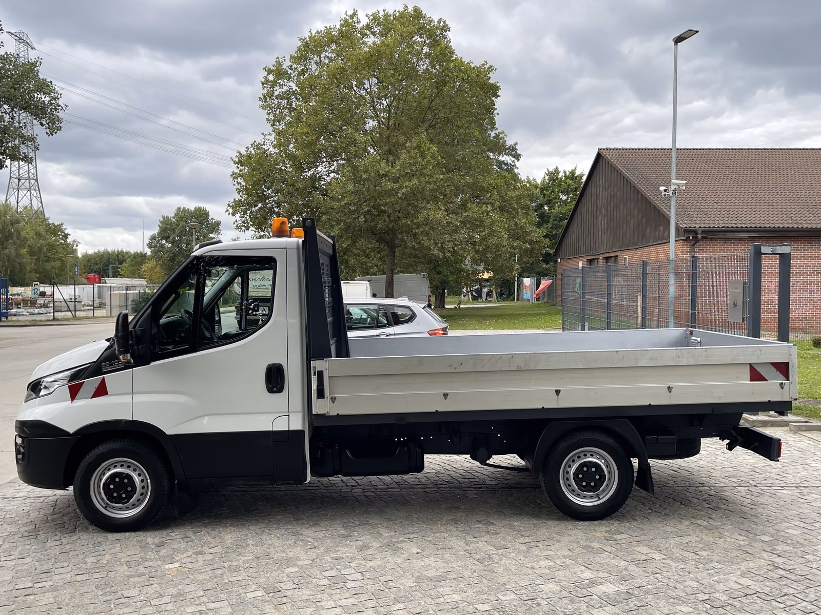 Iveco Daily 35S16 Pritsche Hi-Matic 1H*Klima*Tempamat*