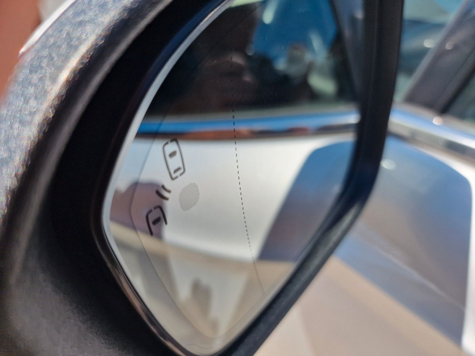Ford Mondeo Lim. Titanium,Automatik, Navi, Totwinkel imagem 2
