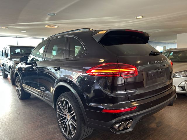 Fahrzeugabbildung Porsche Cayenne S Diesel*4.2*