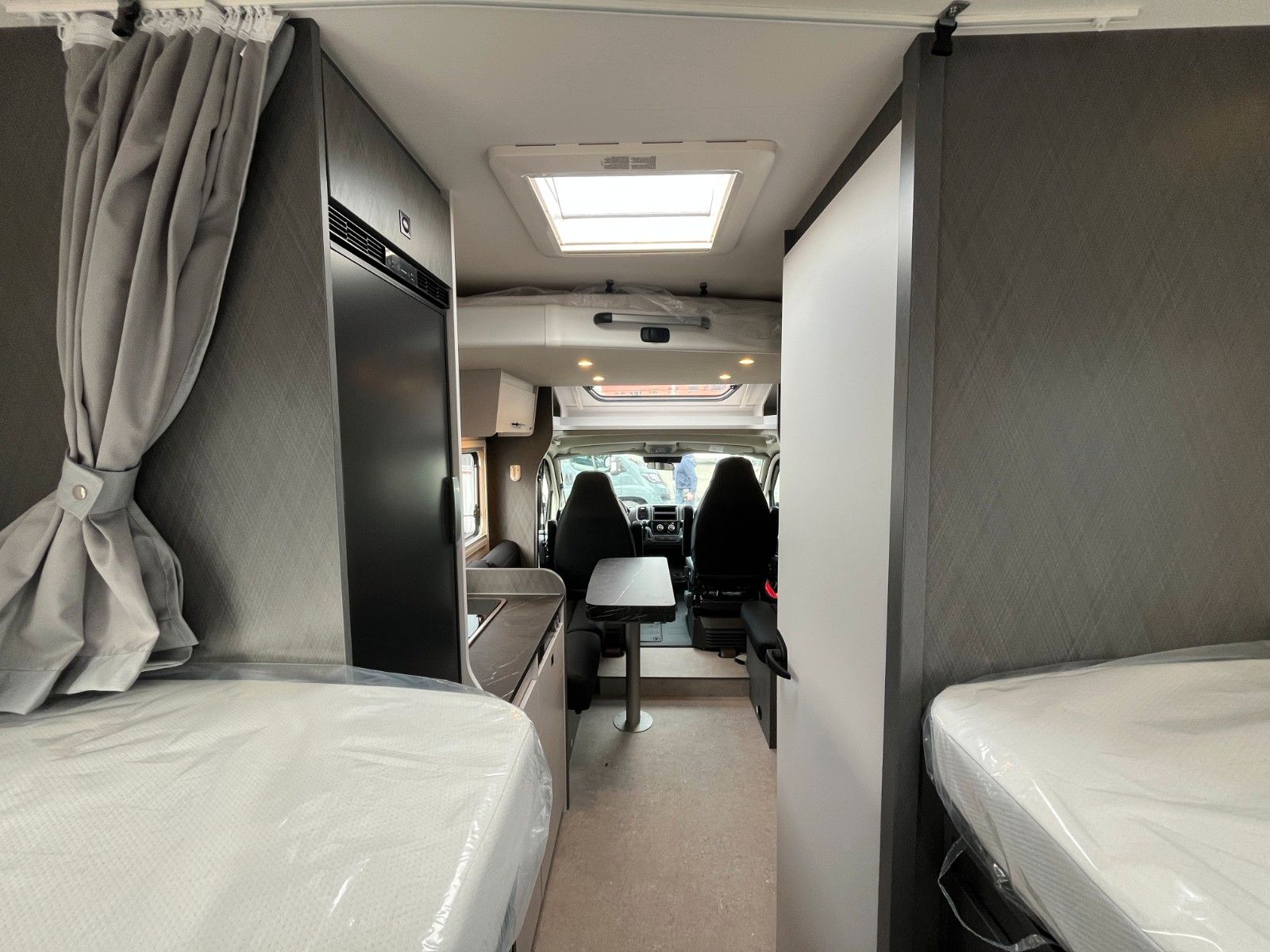 Fahrzeugabbildung Etrusco T 6.9 SBC *Hubbett*iConic*Komfort Plus*