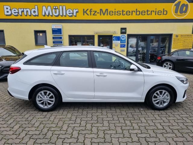 Hyundai i30 1.0 T-GDI COMFORT Sitzheiz. Carplay Kamera A