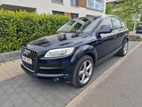 Audi Q7 4.2 FSI quattro Tiptronic S-Line 6-Sitzer - Audi Q7: Fsi