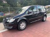 Volkswagen Touran Conceptline DSG Automatik - Volkswagen Touran: Conceptline