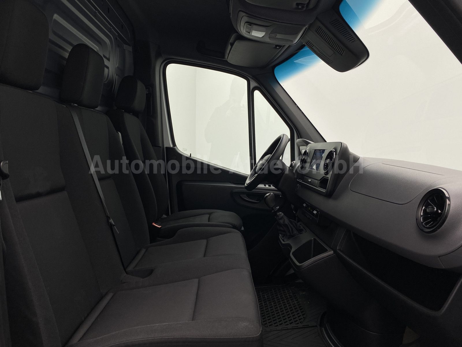 Fahrzeugabbildung Mercedes-Benz Sprinter 316 *MAXI* LADEBORDWAND+AHK 3,5t 5014