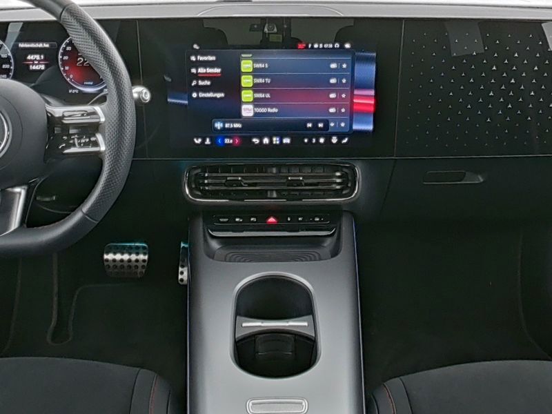 Fahrzeugabbildung Mercedes-Benz CLA 250+ EQ AMG+PANO+NIGHT+MULTIB+MASSAGE+DISTR+