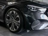 Mercedes-Benz E 300 Tde AVANTGARDE DIGITAL DISTRO BURMESTER 4D - Mercedes-Benz E 300: 300td