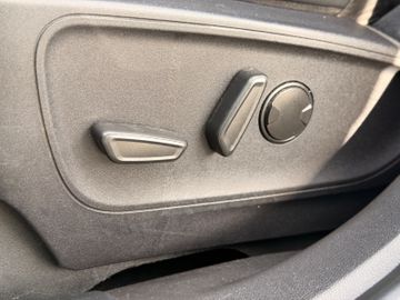 Ford Kuga - 6