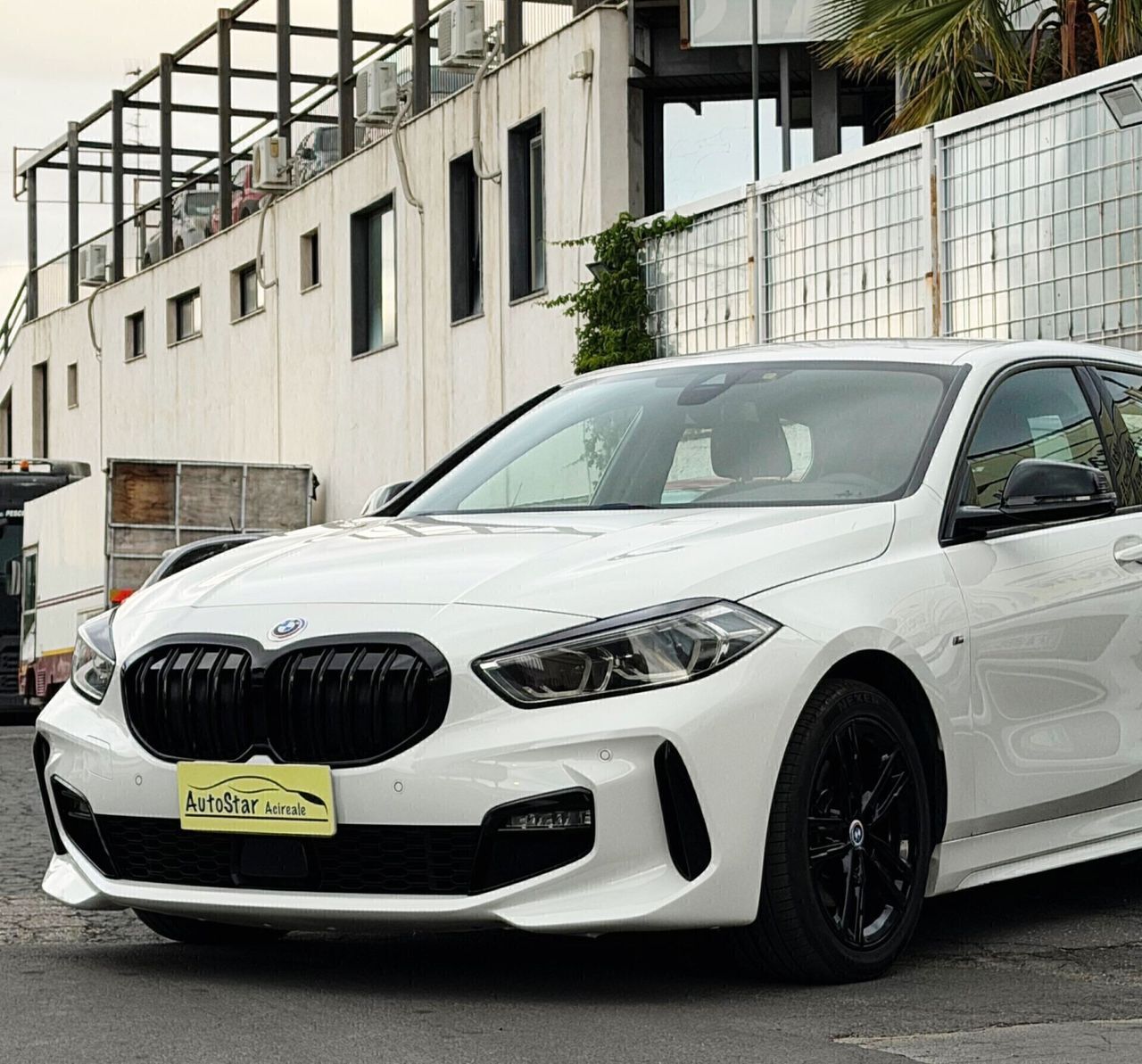 BMW Bmw Serie 1 116D M-SPORT imagem 3