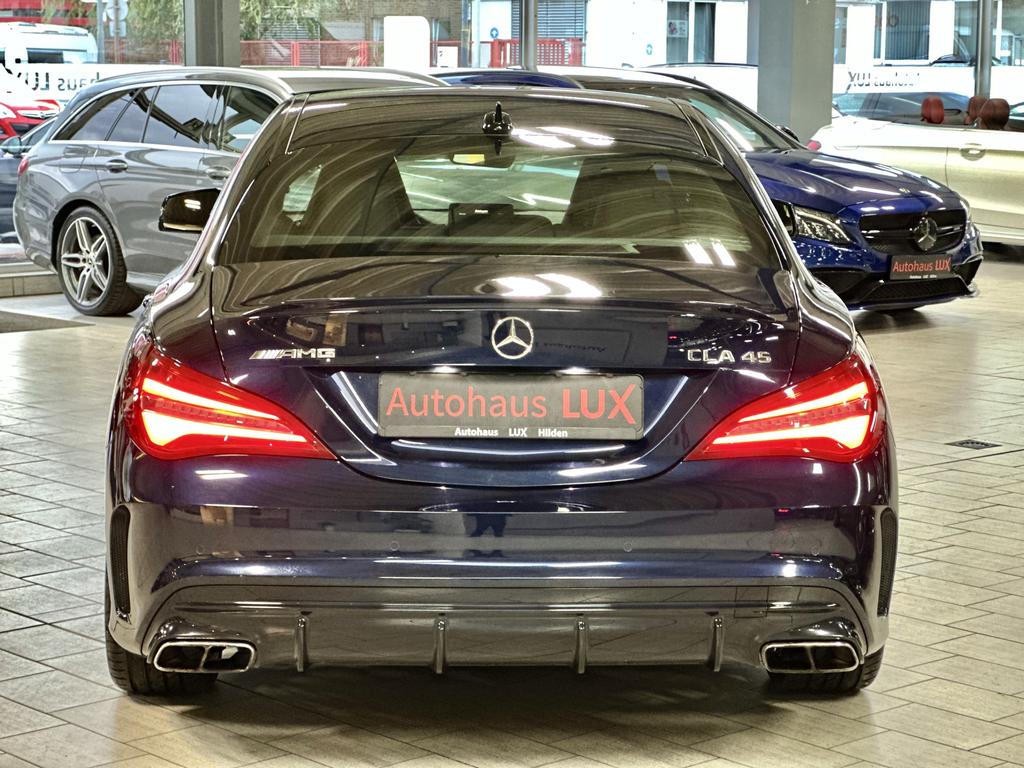 Mercedes-Benz CLA 45 AMG