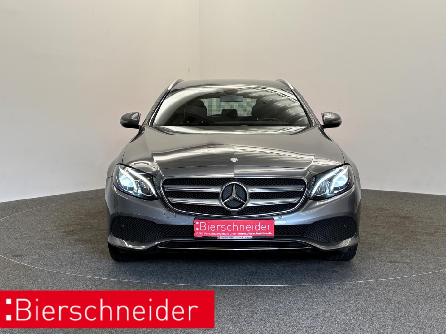 Mercedes-Benz E 200 T-Modell Avantgarde LED KAMERA AHK NAVI