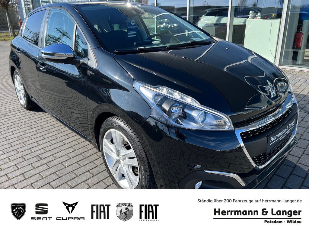 PEUGEOT 208 Signature 82 SHZ PDC Klima Carplay