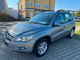 Volkswagen Tiguan Track & Field 4Motion ahk standheizung - Pickup bis 5.000 Euro