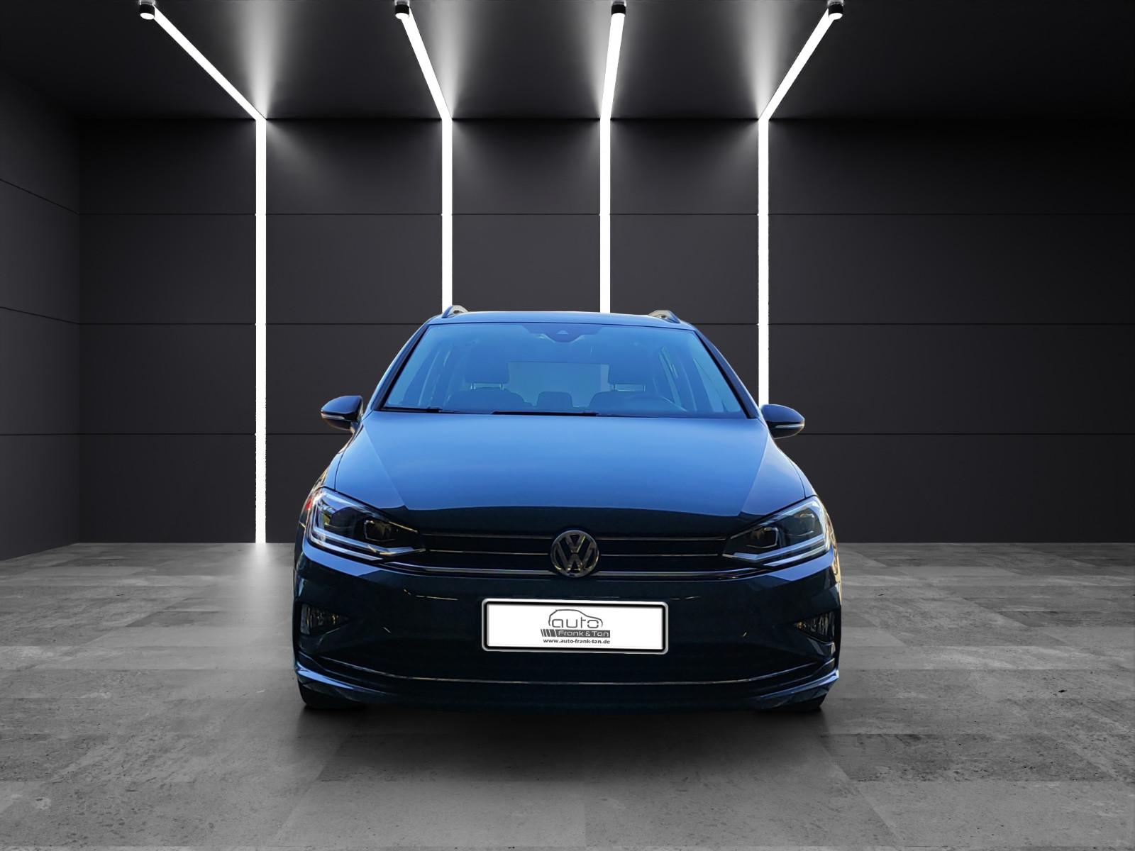 Volkswagen Golf Sportsvan VII IQ Drive *Cam*AHK*LED*SitzHZ*