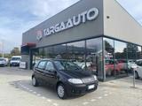 Fiat Punto Classic 1.2 5 porte Dynamic - Fiat Punto Dynamic mit Benzin-Antrieb