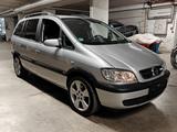 Opel Zafira 1.8 AUTOMATIK 7 SITZER WENİGER KM TUV NEU - gebrauchte Opel Zafira aus dem Jahr 2004