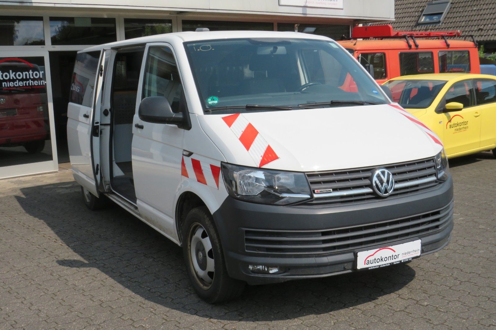 Fahrzeugabbildung Volkswagen T6 Transporter Kasten lang 4Motion