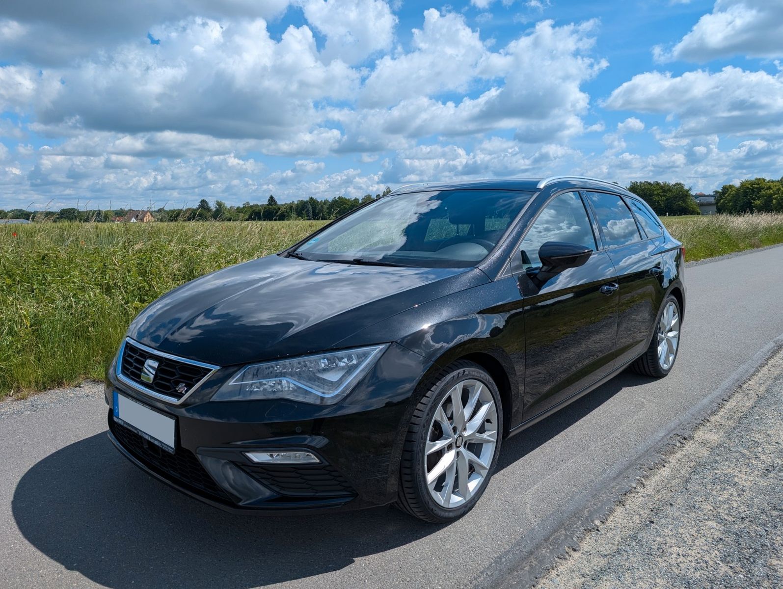 SEAT Leon ST FR 1.4 TSI | TÜV Neu | Neue Sommerreifen
