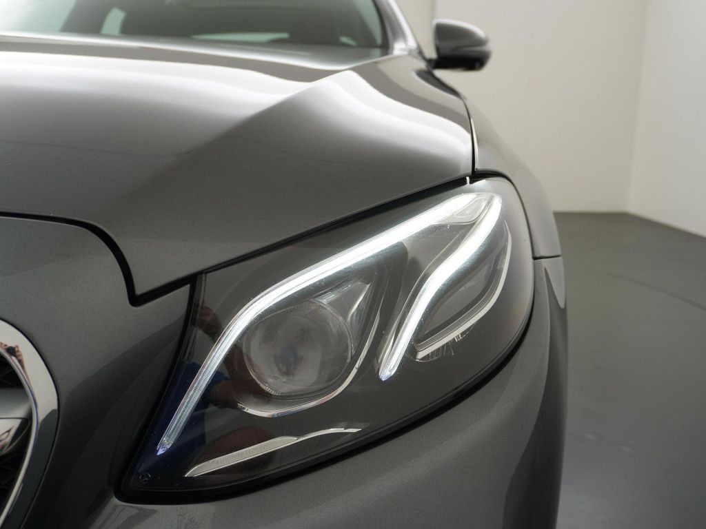 Mercedes-Benz E 350 d 4Matic Premium Plus Burmester panorama d
