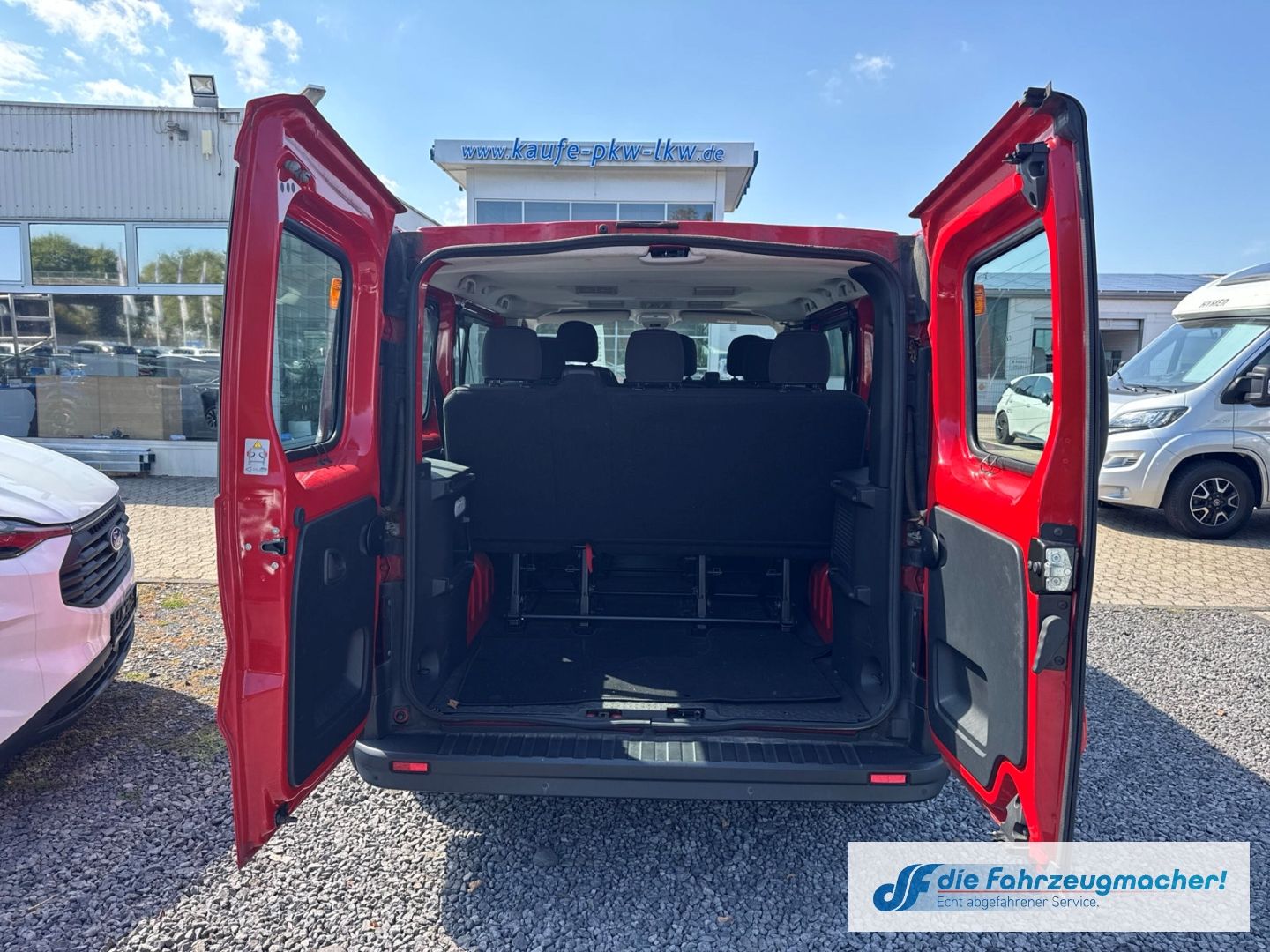 Fahrzeugabbildung Opel Vivaro B Kasten Combi L1H1 2,7t *7168 *EXPORT