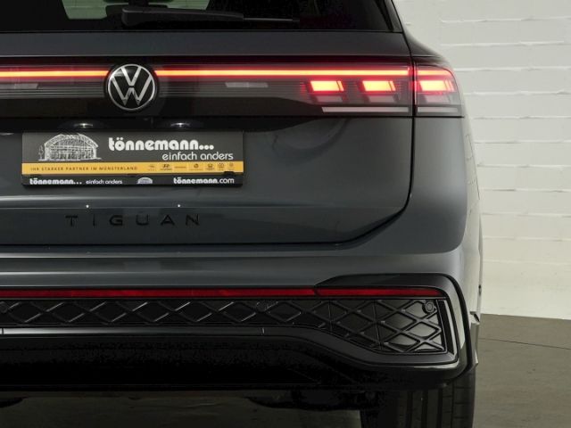 Tiguan R-LINE TSI DSG 4MOTION+AHK+MATRIX LED+NAV