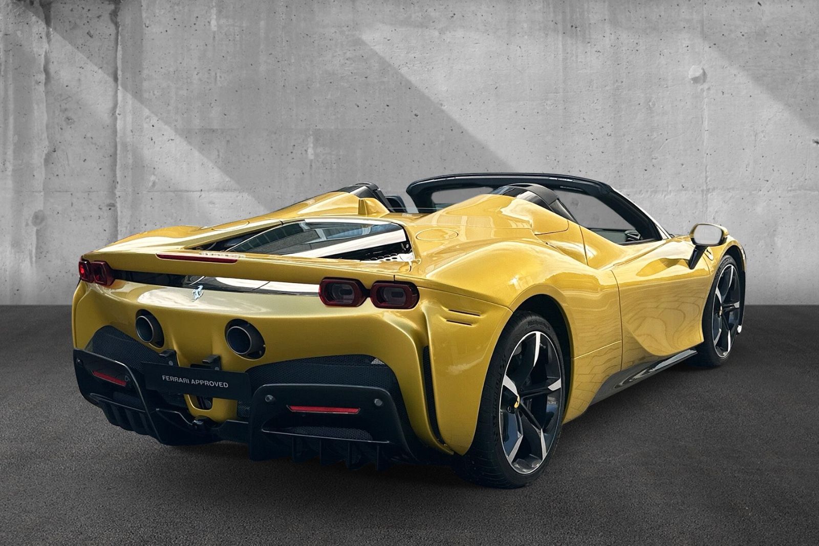 Fahrzeugabbildung Ferrari SF90 Spider*voll Carbon*Lift*Racing-Sitze*JBL*