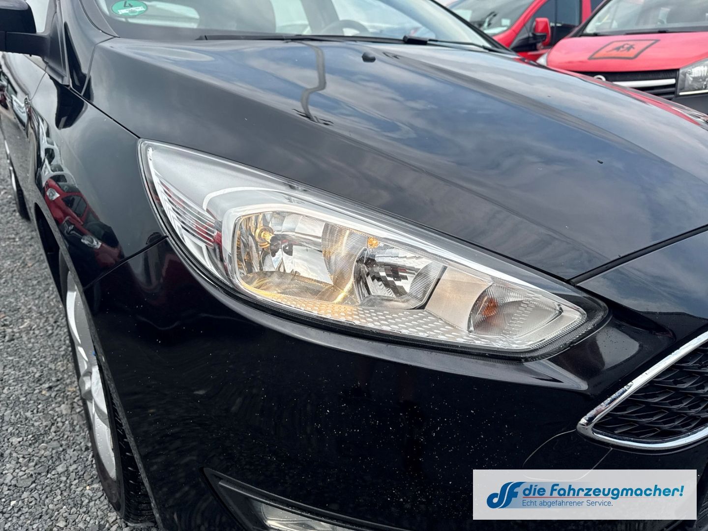 Fahrzeugabbildung Ford Focus Business Navi SHZ LenkradHZG *1502 *EXPORT